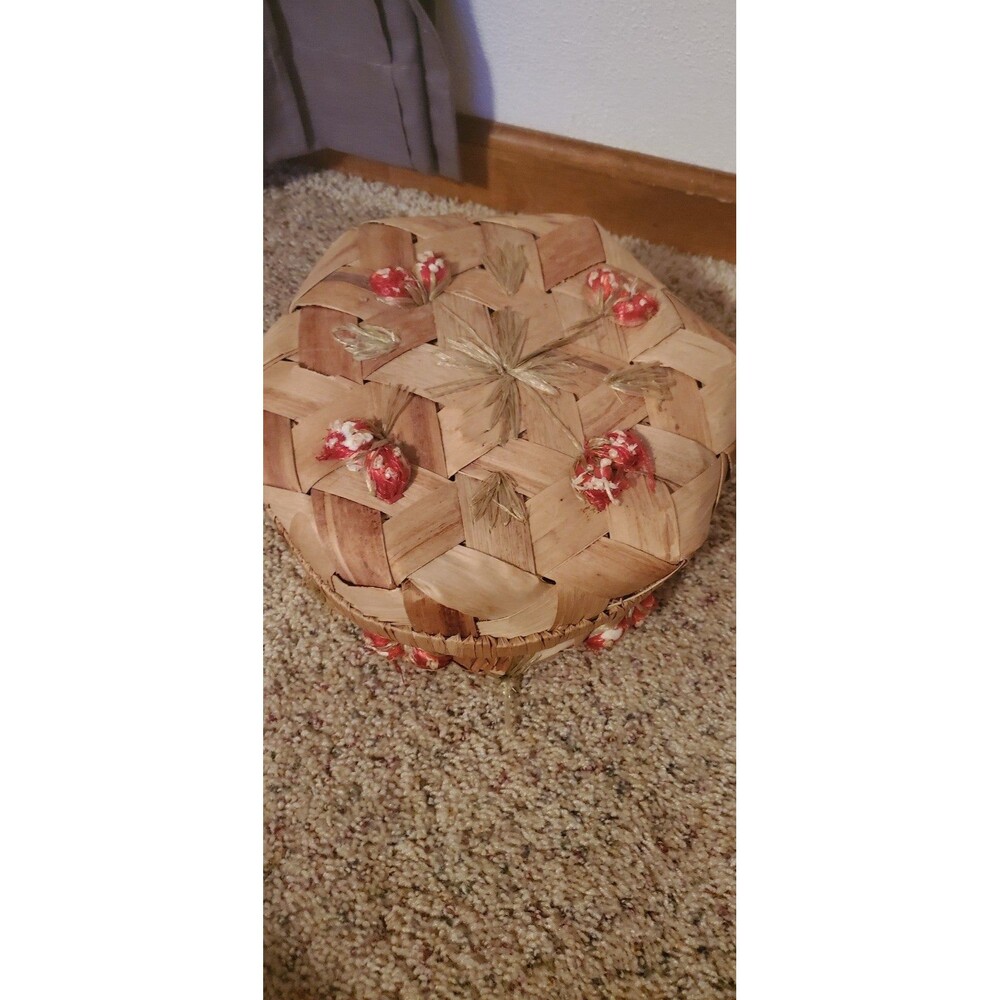 Vintage sewing box filled with sewing accessories